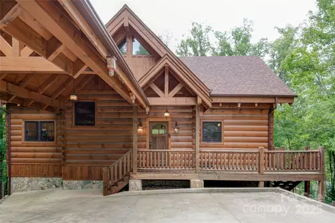 200 Blue Gill Dr, Lake Lure, NC 28746