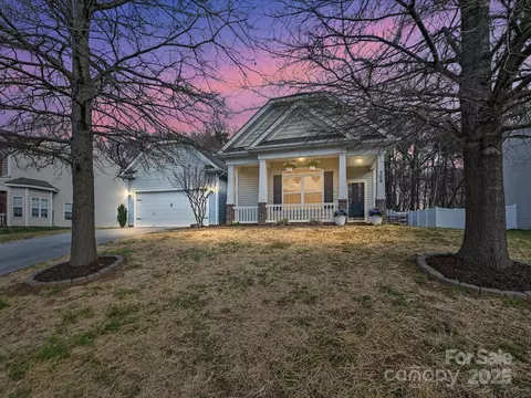 709 Yvonne Sw Dr SW, Concord, NC 28027