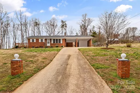 113 Roby Williams Rd, Morganton, NC 28655