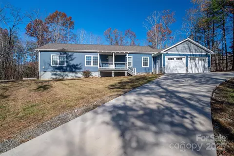 425 Haven Heights Dr, Marion, NC 28752