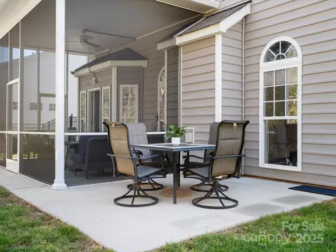 Exterior - 421 Silver Cypress Ln, Fort Mill, SC 29708 photo 8 of 11
