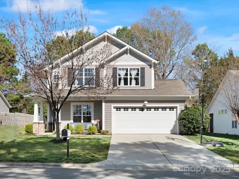 Exterior - 421 Silver Cypress Ln, Fort Mill, SC 29708 photo 3 of 11