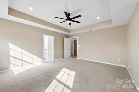 106 Springfield Dr, Gaffney, SC 29341 photo 16
