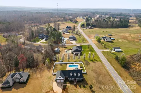 106 Springfield Dr, Gaffney, SC 29341 photo 30