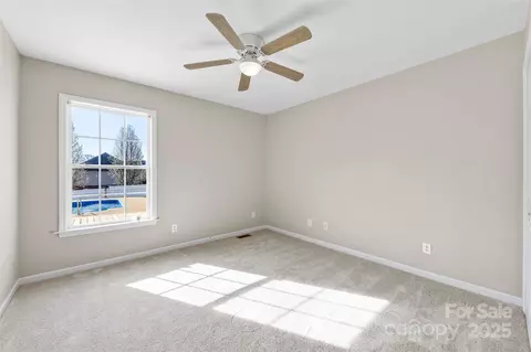 106 Springfield Dr, Gaffney, SC 29341 photo 22