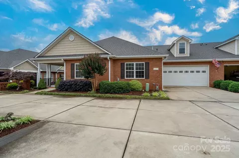 2227 Cashmere Ct, Denver, NC 28037