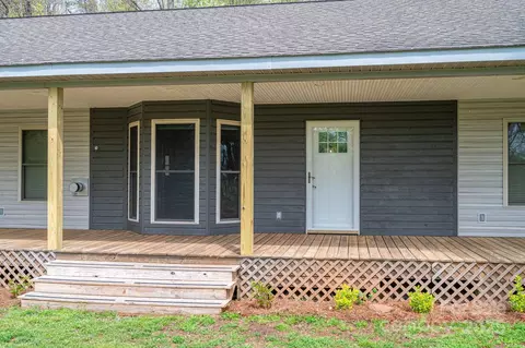 Exterior - 3880 Scronce Rd, Vale, NC 28168 photo 5 of 12