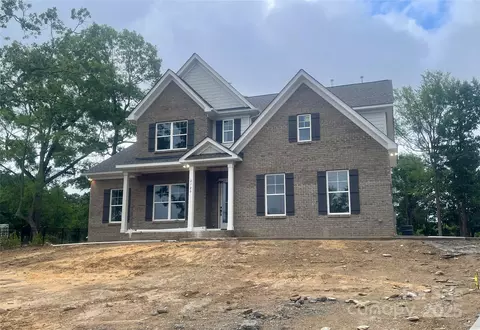 2720 Old Course Rd, Monroe, NC 28112