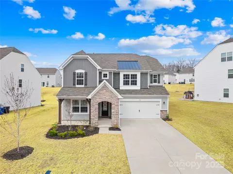367 Kennerly Center Dr, Mooresville, NC 28115