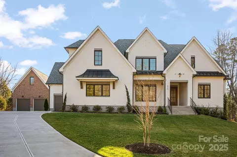 810 Martingale Ln, Davidson, NC 28036