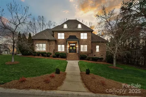 1838 Landry Ln, Rock Hill, SC 29732