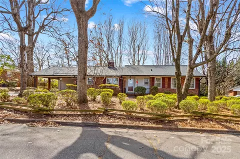 424 Virginia Ave, Statesville, NC 28677