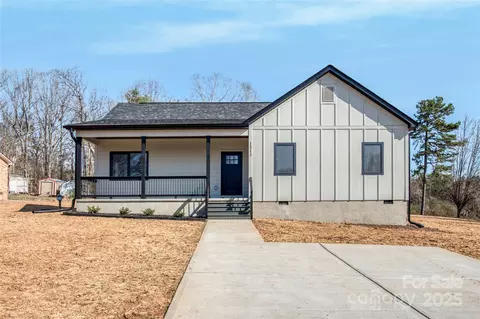 1313 Springdale Park Dr, Lincolnton, NC 28092