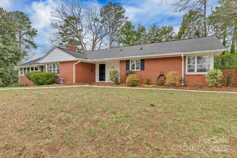 1101 Roundknob Ave, Salisbury, NC 28144