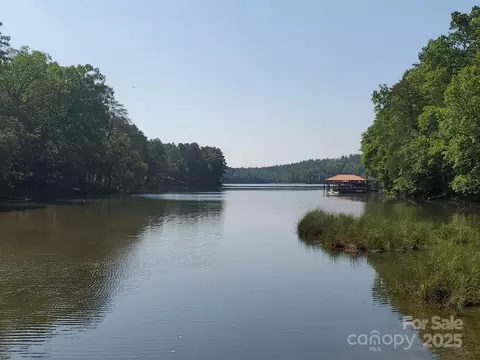 5820 Kaylee Ann Dr, Granite Falls, NC 28630
