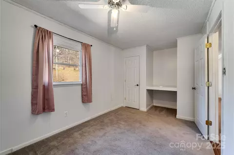 Bedroom - 72 S Woods Dr, Sylva, NC 28779 photo 2 of 6