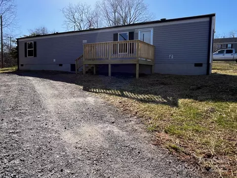 29 Francis St, Marion, NC 28752