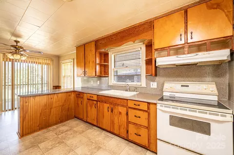 2375 E Nc 10 Hwy, Conover, NC 28613 photo 15