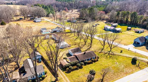 2375 E Nc 10 Hwy, Conover, NC 28613 photo 33