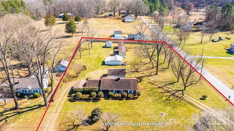 2375 E Nc 10 Hwy, Conover, NC 28613