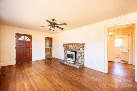 2375 E Nc 10 Hwy, Conover, NC 28613 photo 8