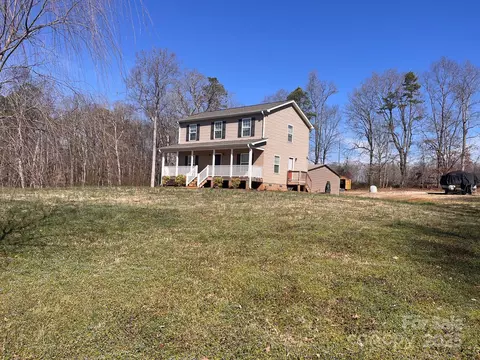 3032 Morning Glory Ln, Vale, NC 28168