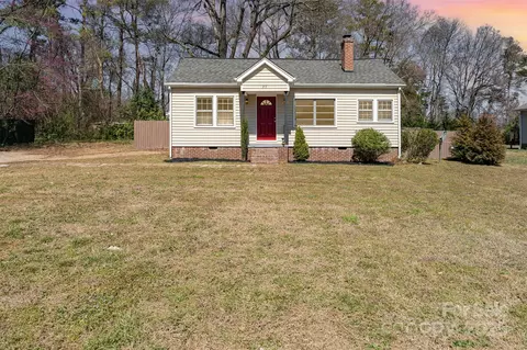 27 Liske Nw Ave NW, Concord, NC 28027