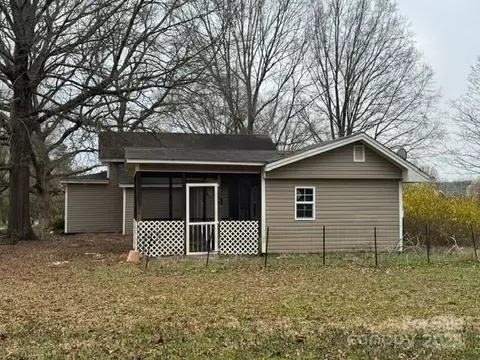 Exterior - 3708 Secrest Shortcut Rd, Monroe, NC 28110 photo 2 of 2