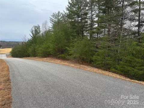 5 Lake Crest Drive #5, Nebo, NC 28761