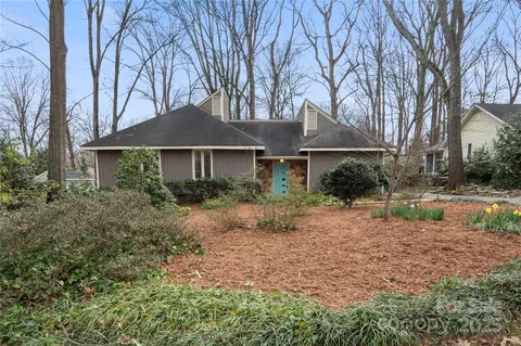 1715 Shagbark Ln, Charlotte, NC 28226