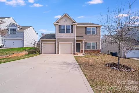 105 Abel Peterson Dr, Mount Holly, NC 28120
