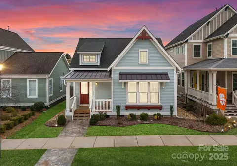 917 Herrons Ferry Rd, Rock Hill, SC 29730