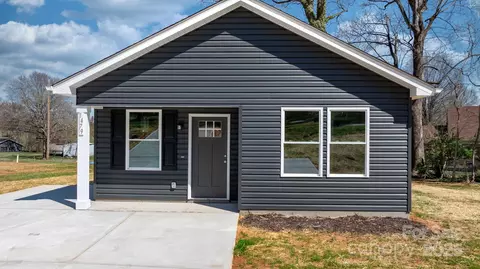 1479 Southwest Blvd, Newton, NC 28658