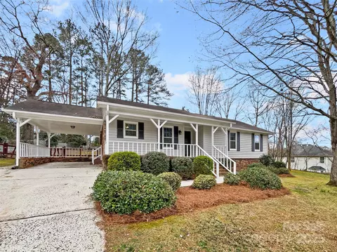 105 Southfork Ln, Belmont, NC 28012