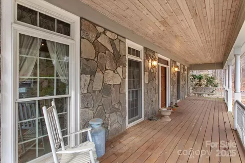 98 Fox Trl, Tryon, NC 28782 photo 6