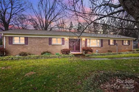 9534 Markus Dr, Mint Hill, NC 28227