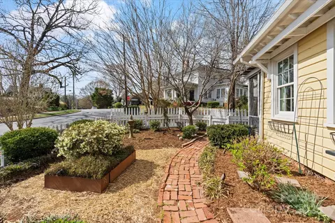 311 3rd Avenue Se Dr SE, Hickory, NC 28602 photo 38