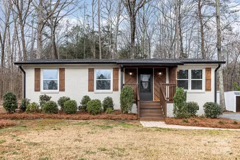 9008 Robinson Church Rd, Harrisburg, NC 28075