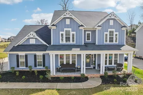 8638 Raven Top Dr, Mint Hill, NC 28227