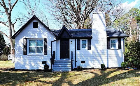 106 Easy St, Concord, NC 28027
