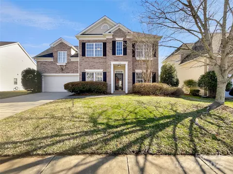 15120 Callow Forest Dr, Charlotte, NC 28273