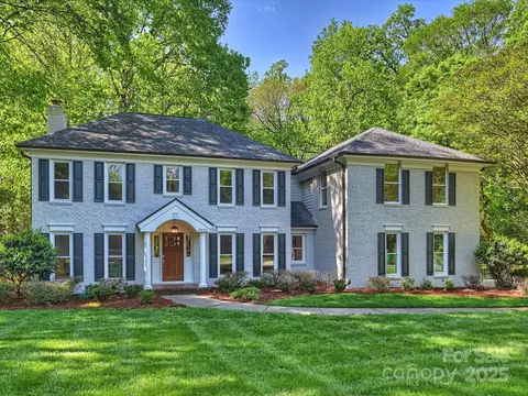 4830 Broad Hollow Dr, Charlotte, NC 28226