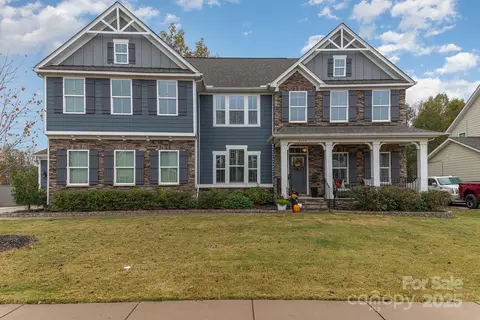 4660 Ardmore Ln, Harrisburg, NC 28075