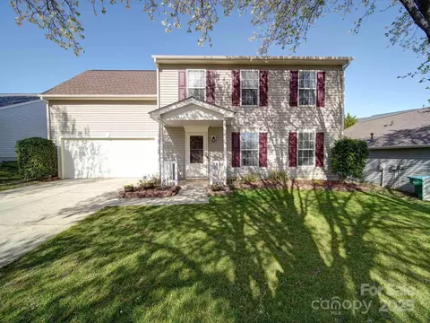 7120 Furlow Ln, Harrisburg, NC 28075