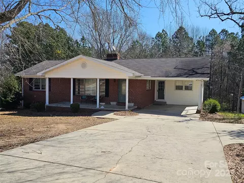 1873 Rocky River Rd, Lancaster, SC 29720