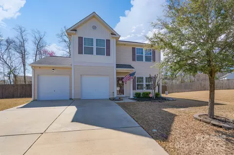 4314 Penrose Ct, Clover, SC 29710
