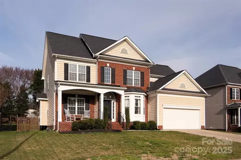 10845 Hellebore Rd, Charlotte, NC 28213