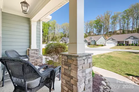 Exterior - 152 Broadleaf Dr, Denver, NC 28037 photo 3 of 6