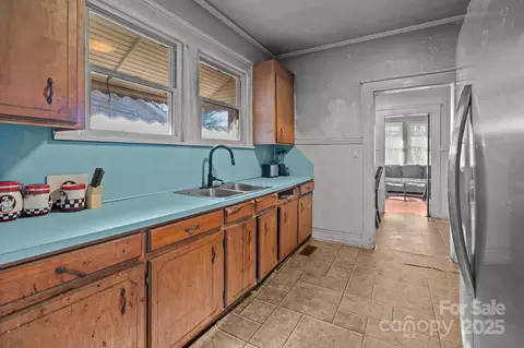1029 E Main St, Albemarle, NC 28001 photo 17