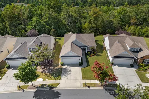 8107 Crater Lake Dr, Indian Land, SC 29707